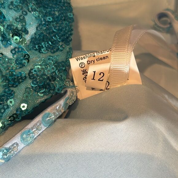 Women’s Blue Mermaid Fit Prom Party Dress Sparkly Sequins Leg Slit Size 12 - Picture 12 of 12